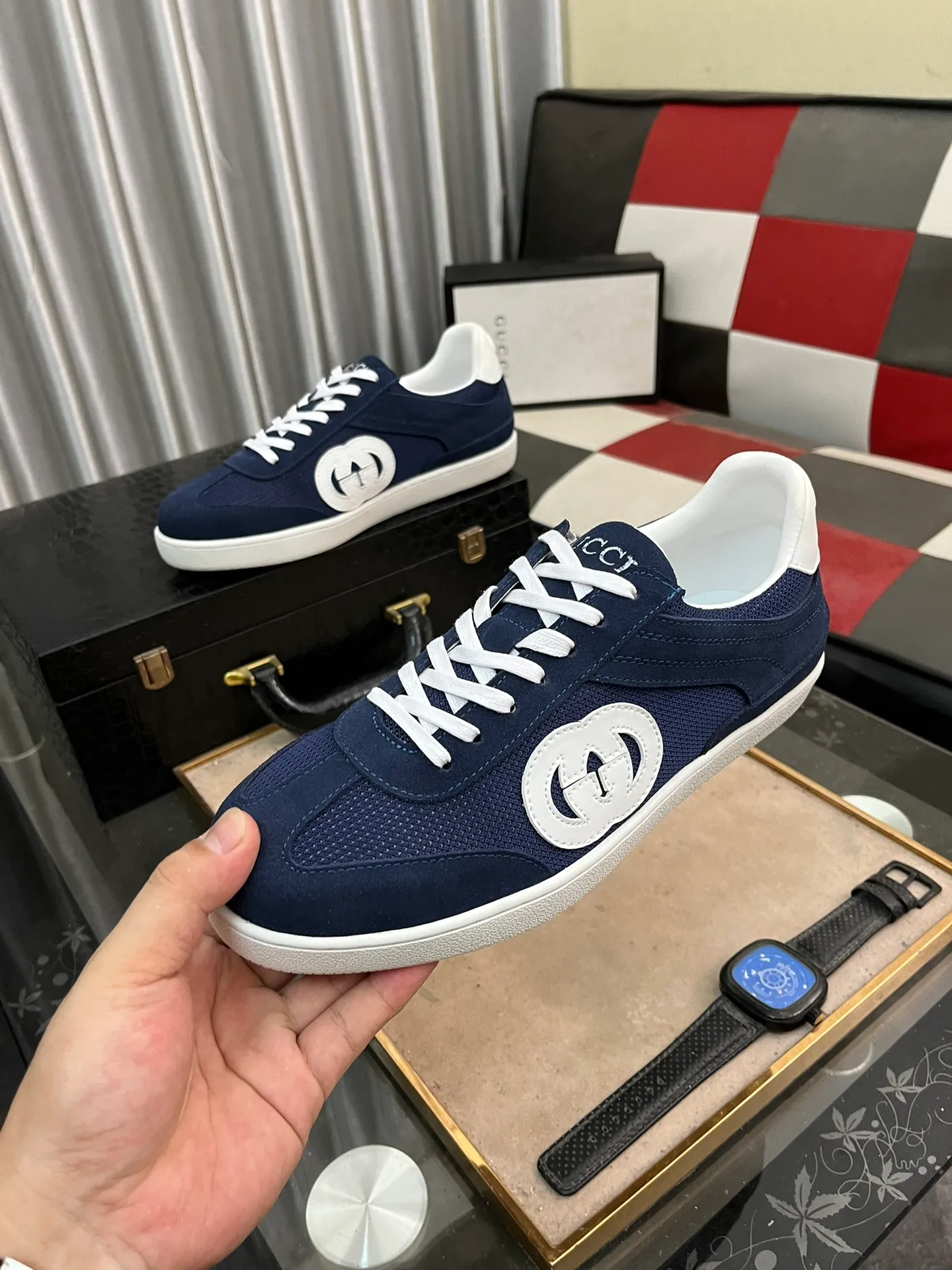 Men's shoes💰380⌚️⌚️[GUCCI] Gucci men's casual shoes are absolutely popular🔥The ultimate matching item for trendy men! The charm of super texture is irresistible, the main recommendation, the flower leather color is bright! The upper is made of high-quality cowhide + brand printed fabric, sheepskin feet, wear-resistant rubber sole, noble and elegant! Extremely comfortable🎁🎁You can be as handsome as you want💪 38-447️⃣colors available